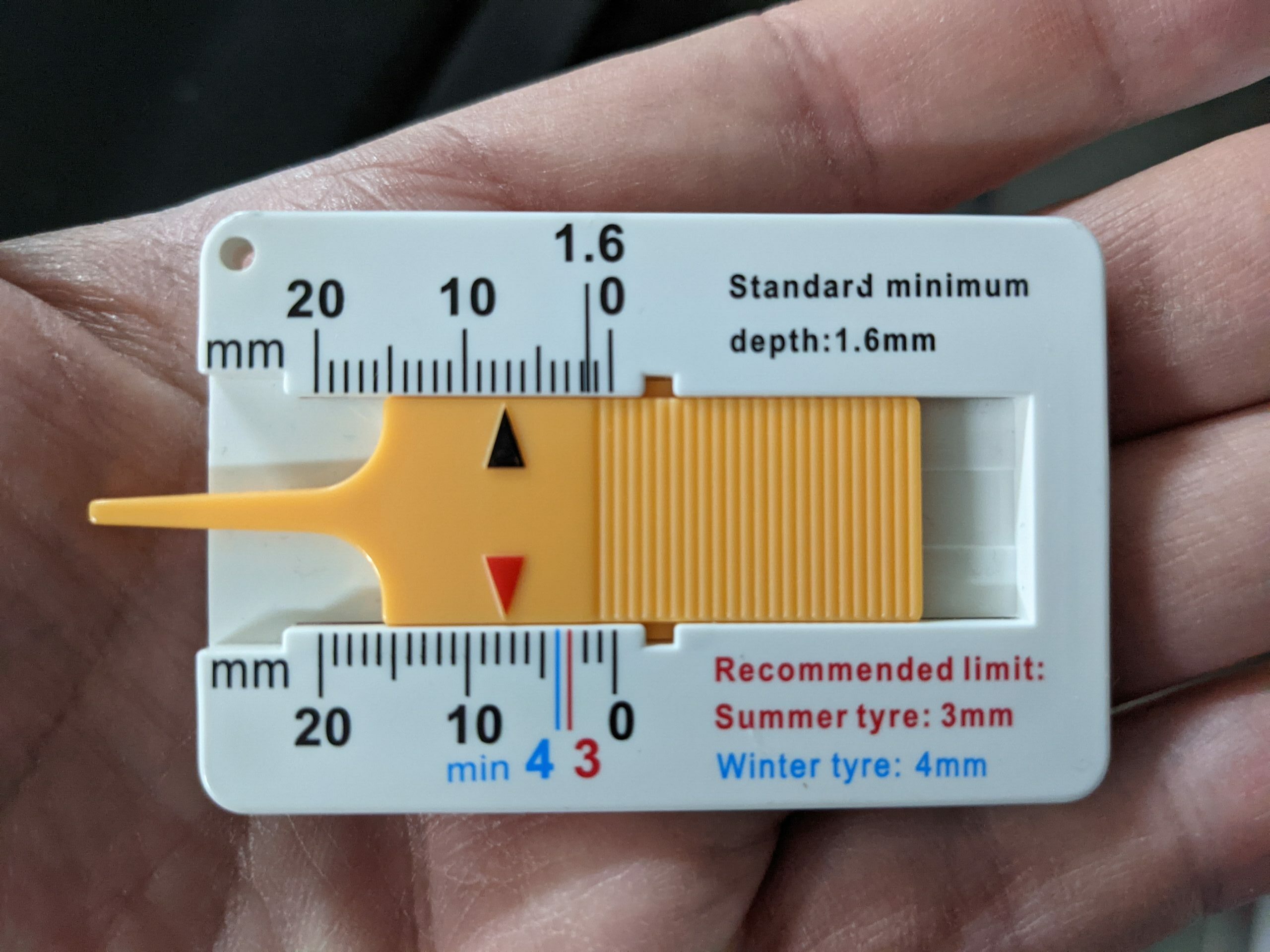 Profiltiefenmesser